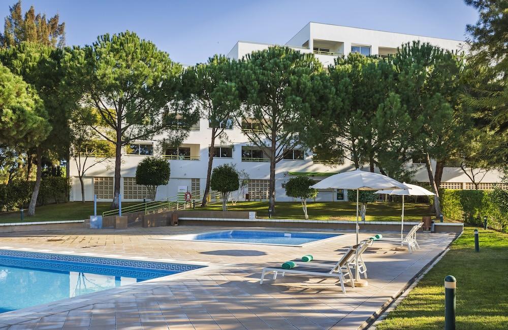 The Patio Suite Hotel Albufeira Exterior photo